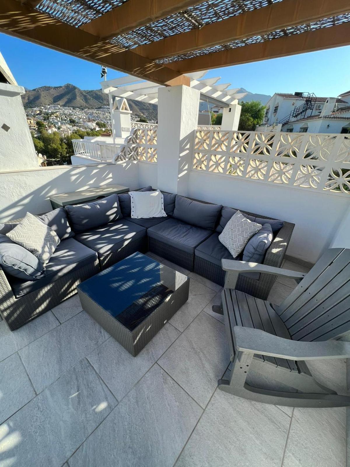 One Bedroom Penthouse Nerja Exterior foto
